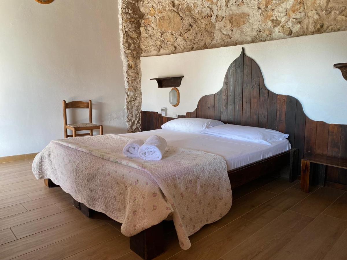Villaggio La Roccia Camping Lampedusa Exterior foto