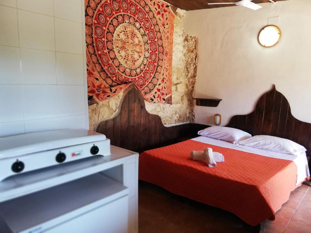 Villaggio La Roccia Camping Lampedusa Exterior foto