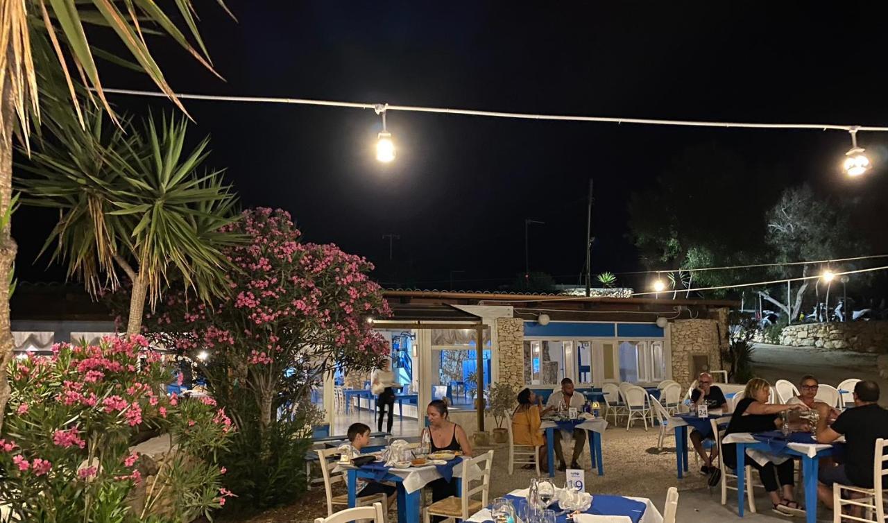 Villaggio La Roccia Camping Lampedusa Exterior foto