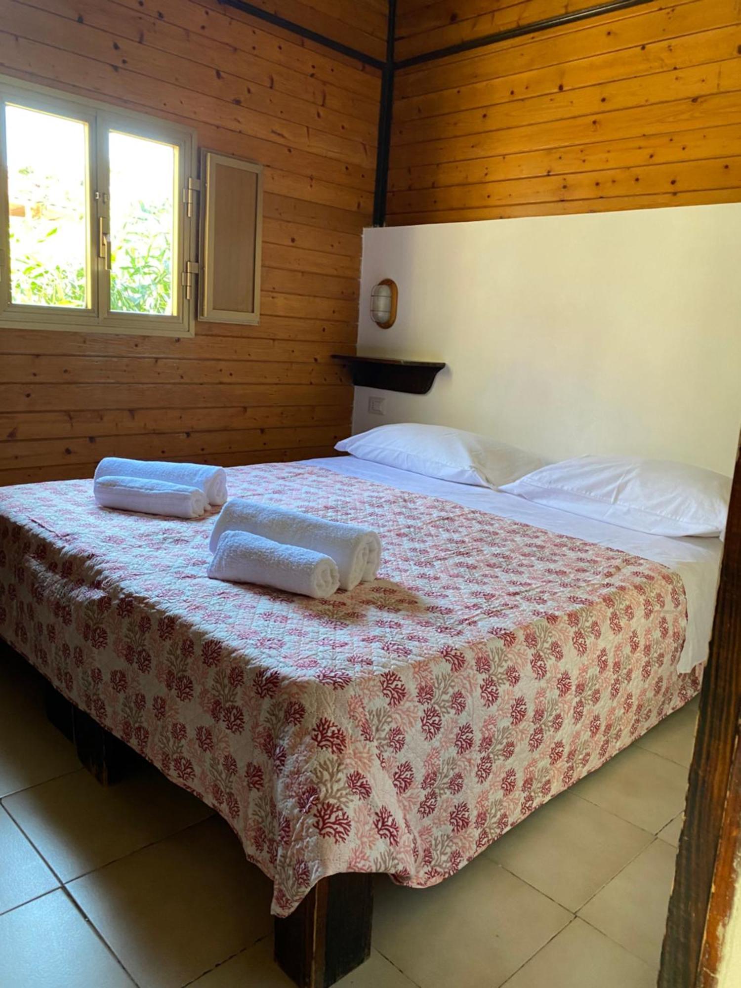Villaggio La Roccia Camping Lampedusa Exterior foto